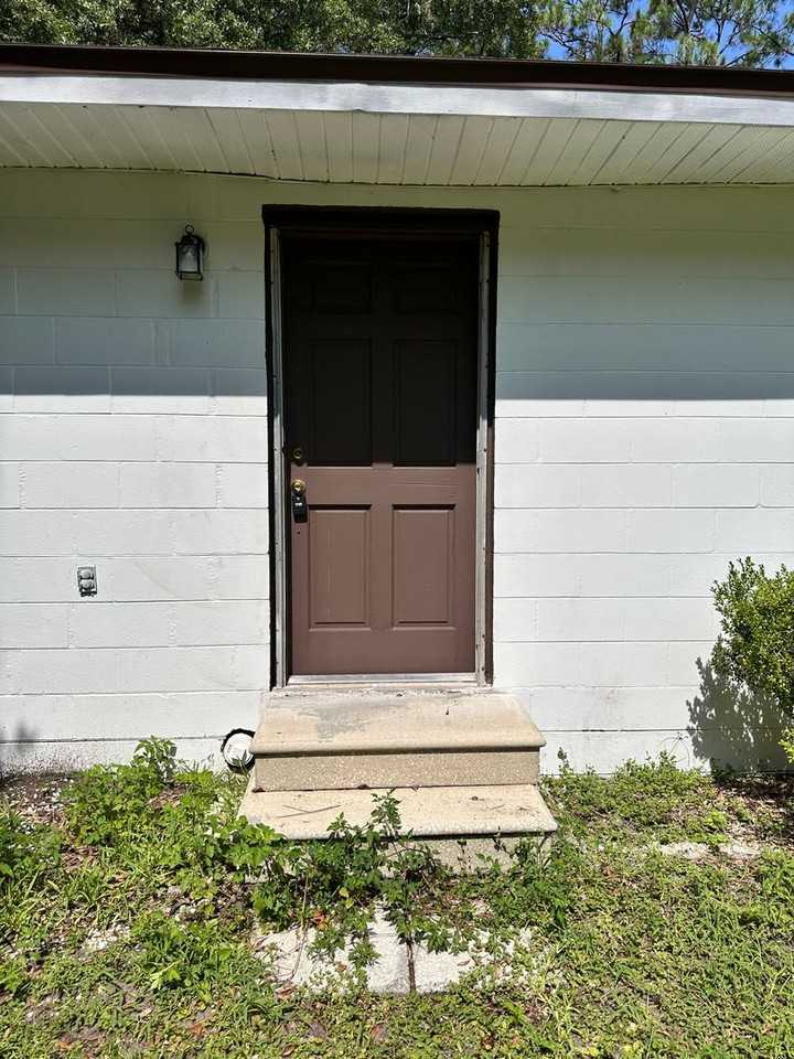1637 W Madison St #2 - Photo 3 of 35