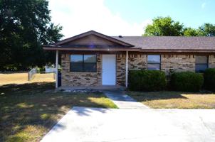 featured image of 201 Horseshoe Dr
