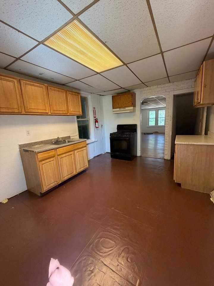 73 E Paul Ave - Photo 7 of 17