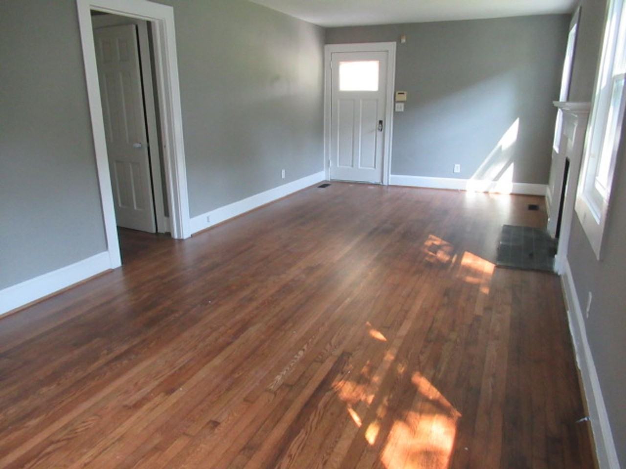 831 Cedar St - Photo 4 of 20