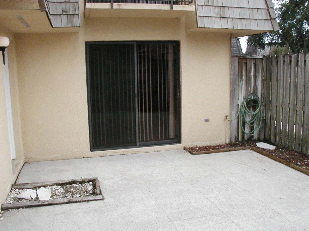 269 Arabian Rd - Photo 2 of 16