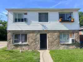featured image of 738 Adams St