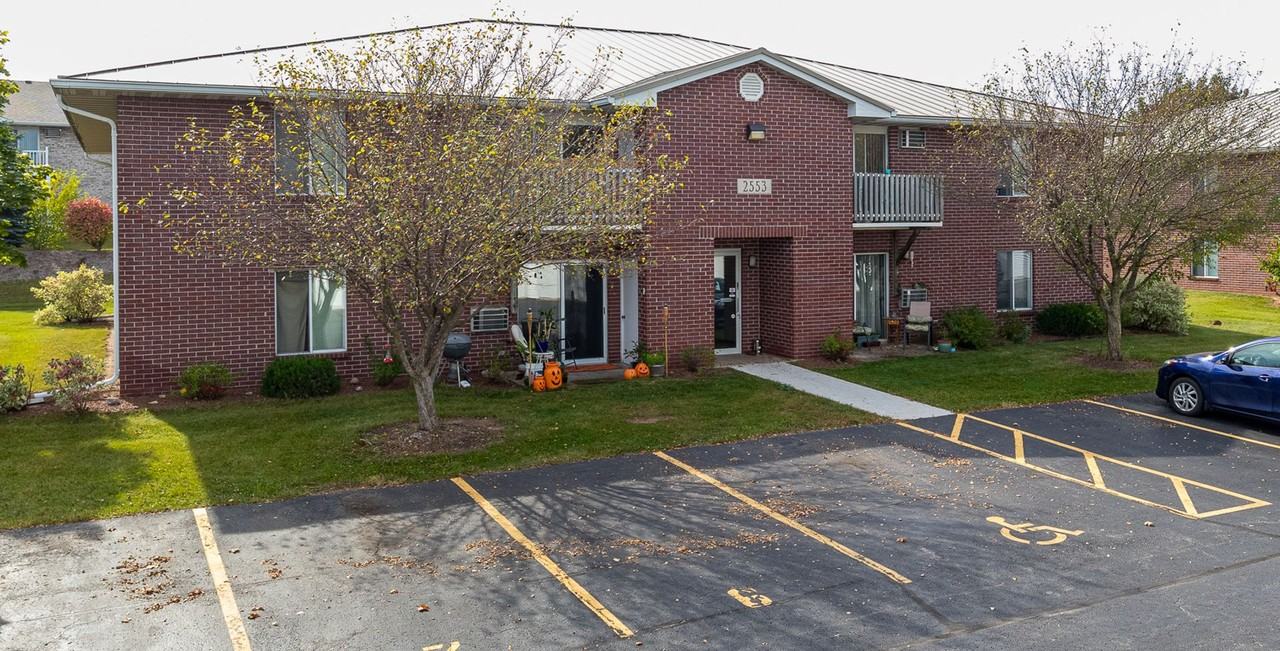 Westridge Apartments - Photo 2 of 21