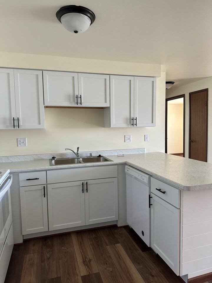 Westridge Apartments - Photo 7 of 21