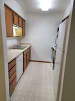featured image of 820 N Bridge St