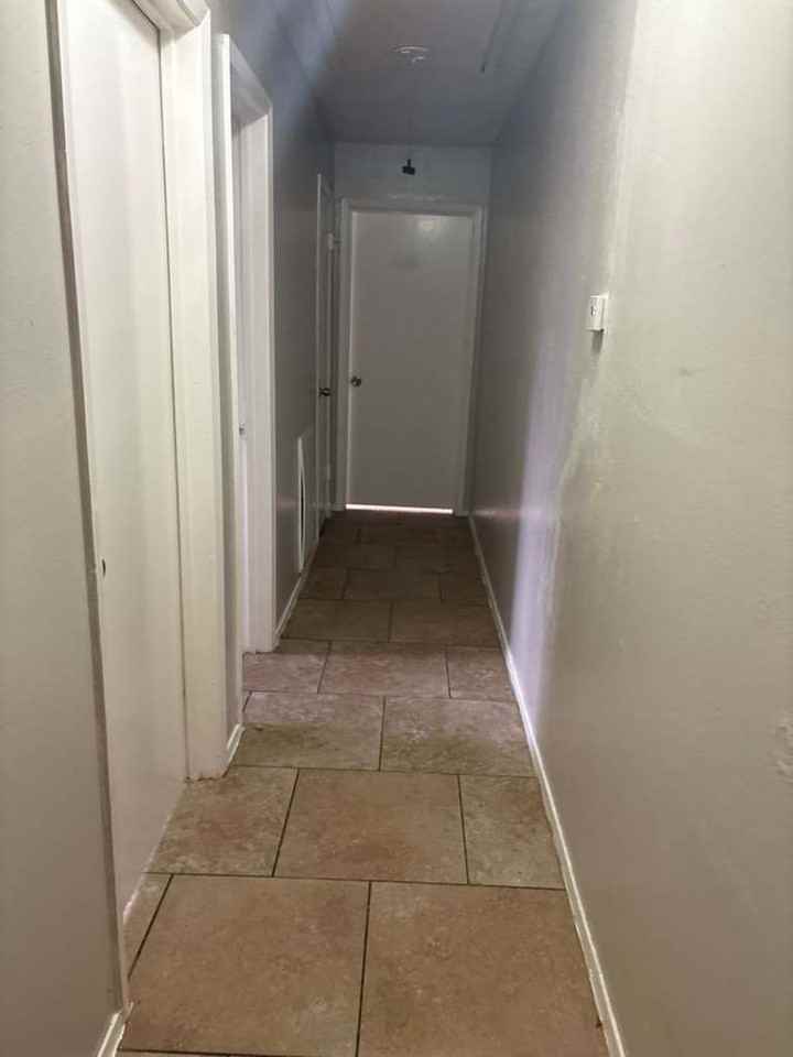 6019 Victory Dr - Photo 3 of 10
