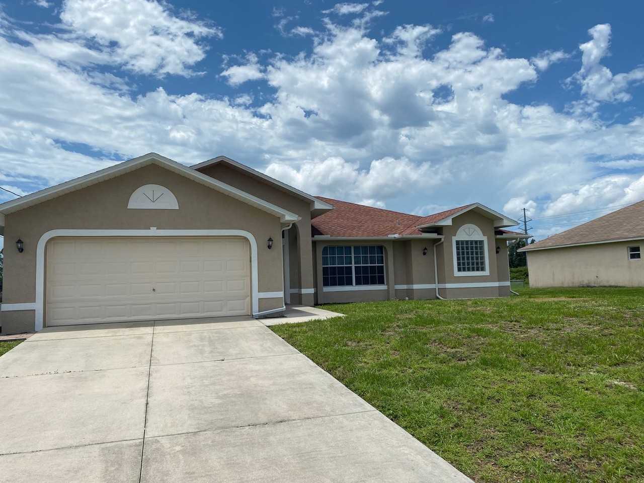 2306 Nw Embers Ter