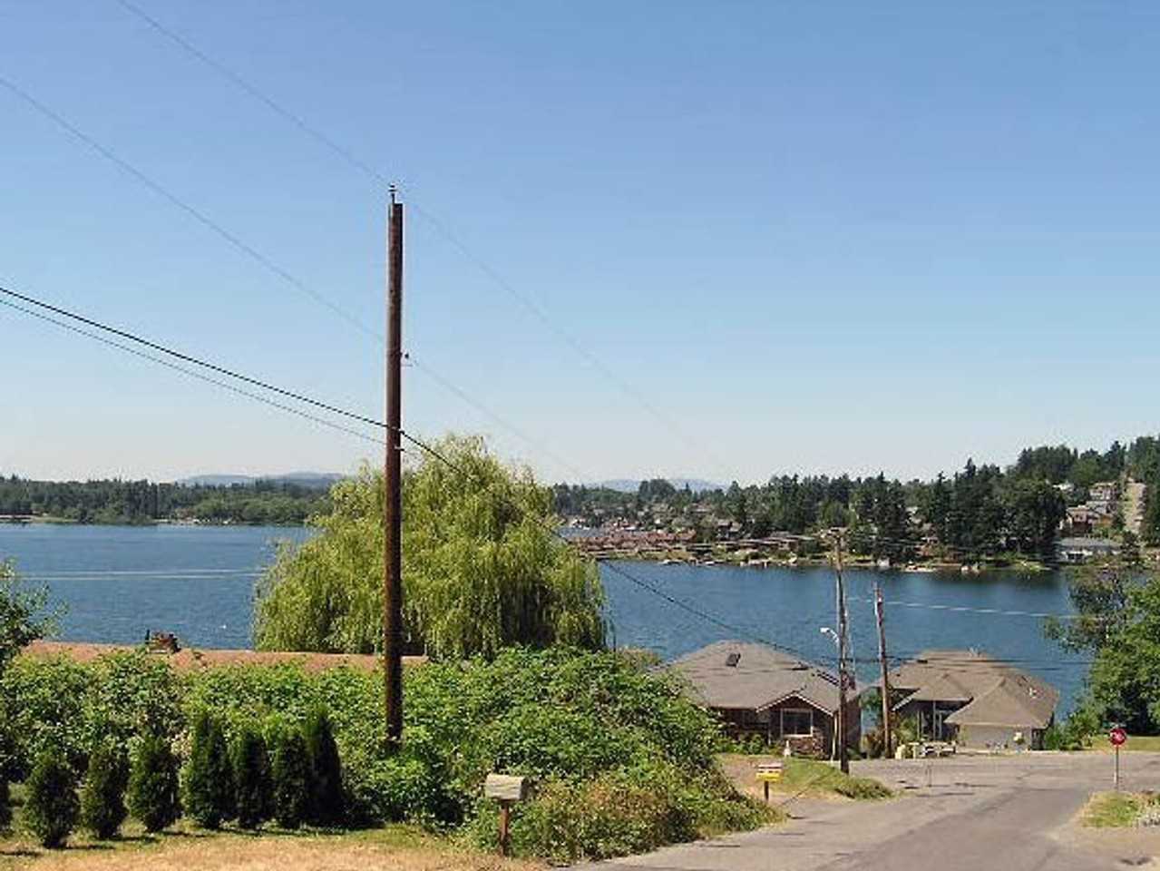 2900 Haggin St - Photo 4 of 25