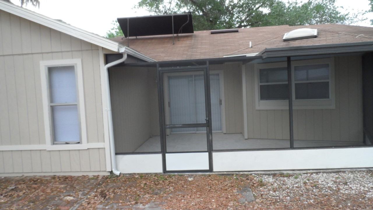 2950 Norvell Ct - Photo 2 of 42
