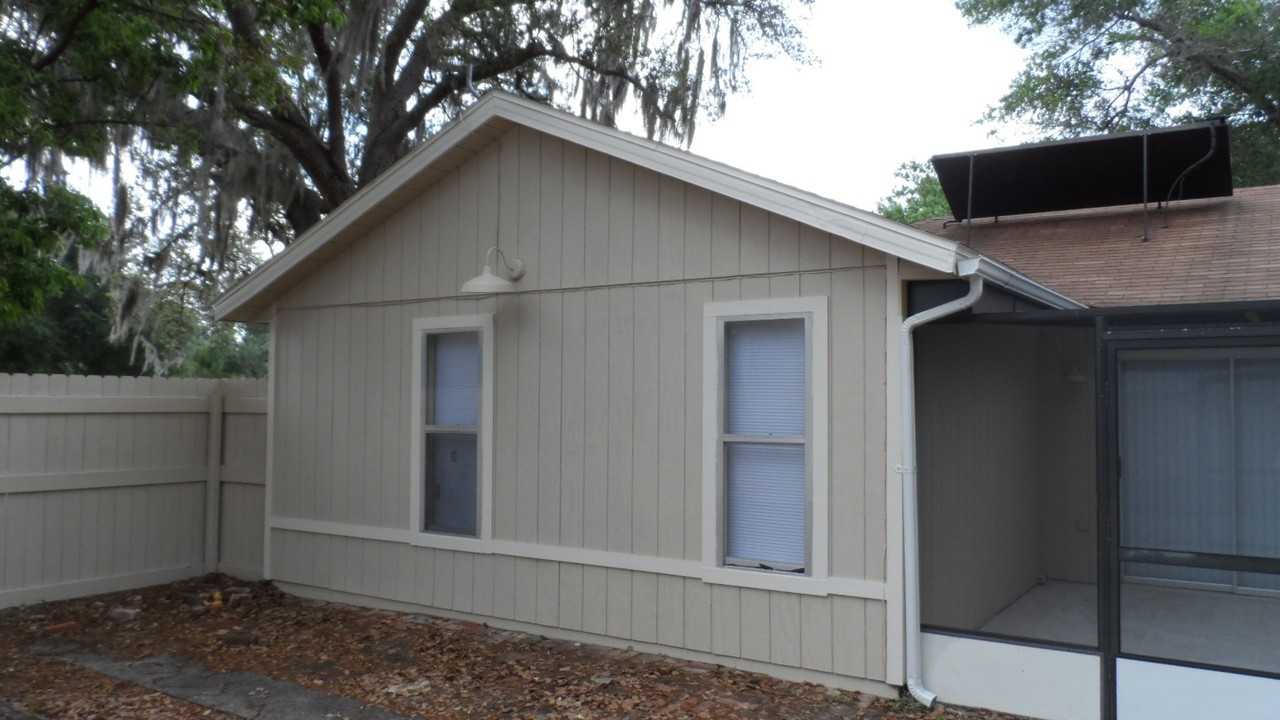 2950 Norvell Ct - Photo 3 of 42