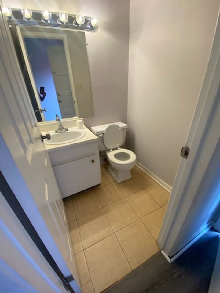 1151 Rankin St - Photo 6 of 11