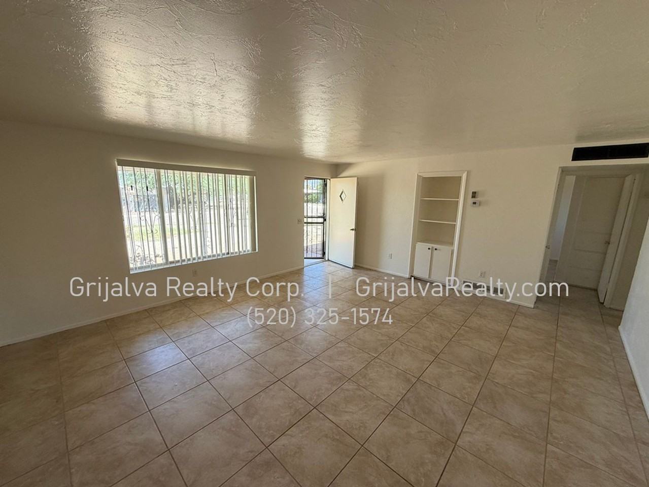 4502 E 26th St - Photo 2 of 12