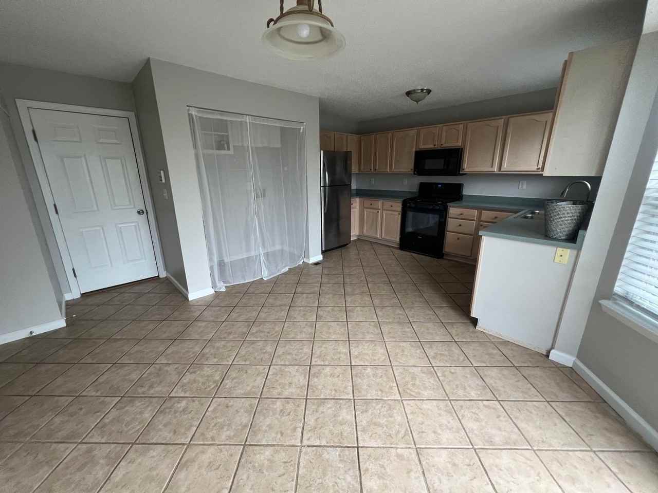 2008 Rosedale Ct - Photo 5 of 20