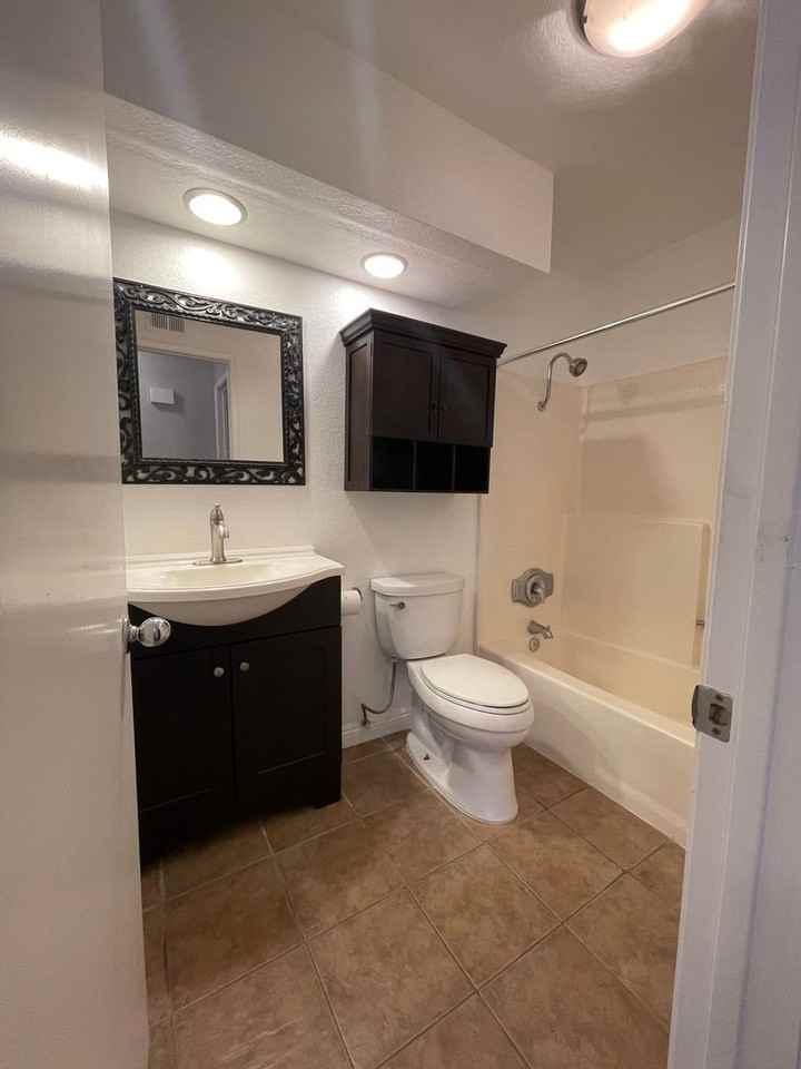 26814 Turquoise - Photo 7 of 20