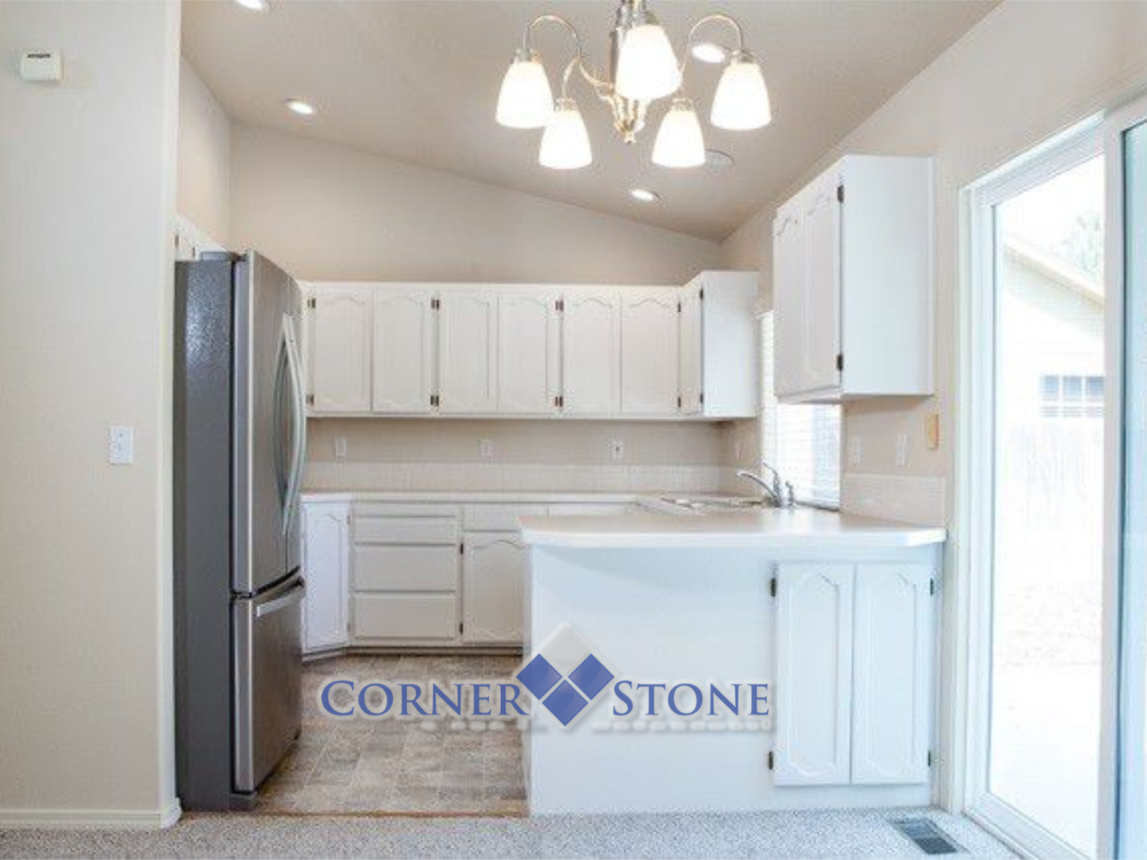 12128 W Emerson Dr - Photo 7 of 20