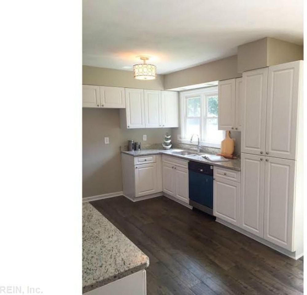 2643 Lake Ridge Xing - Photo 5 of 21