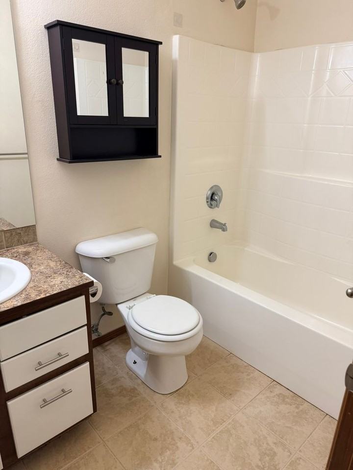 119 N Indiana Ave - Photo 5 of 17