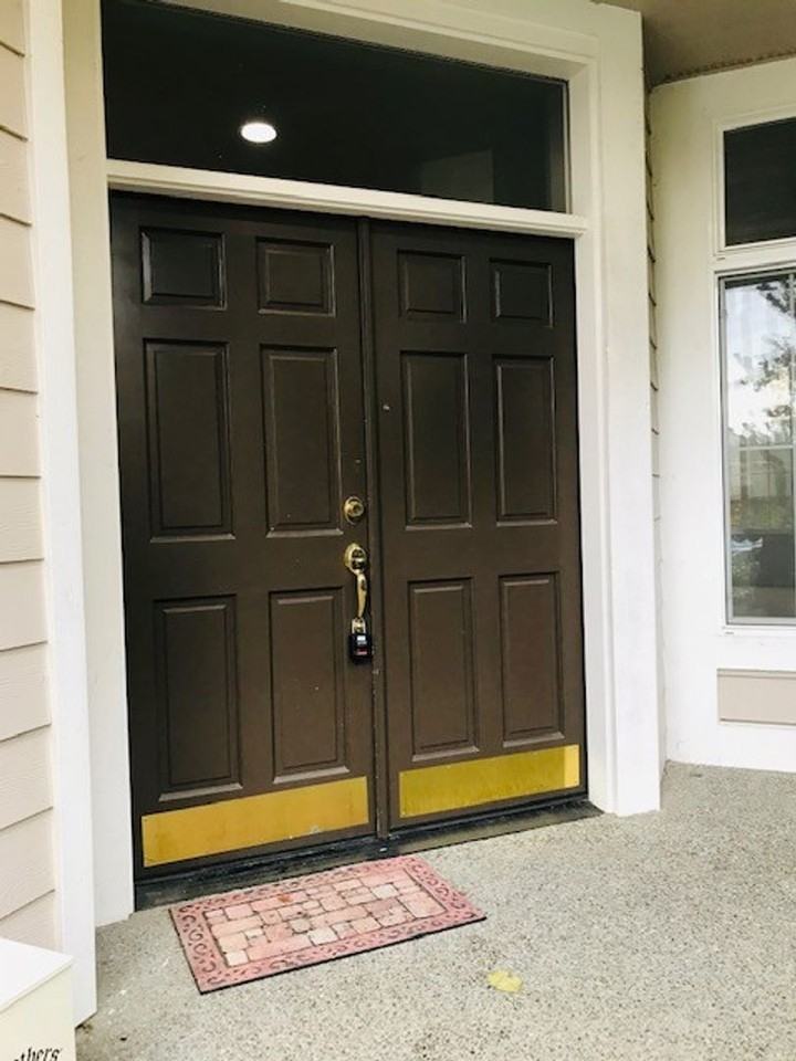 23105 Se 27th Way - Photo 2 of 27