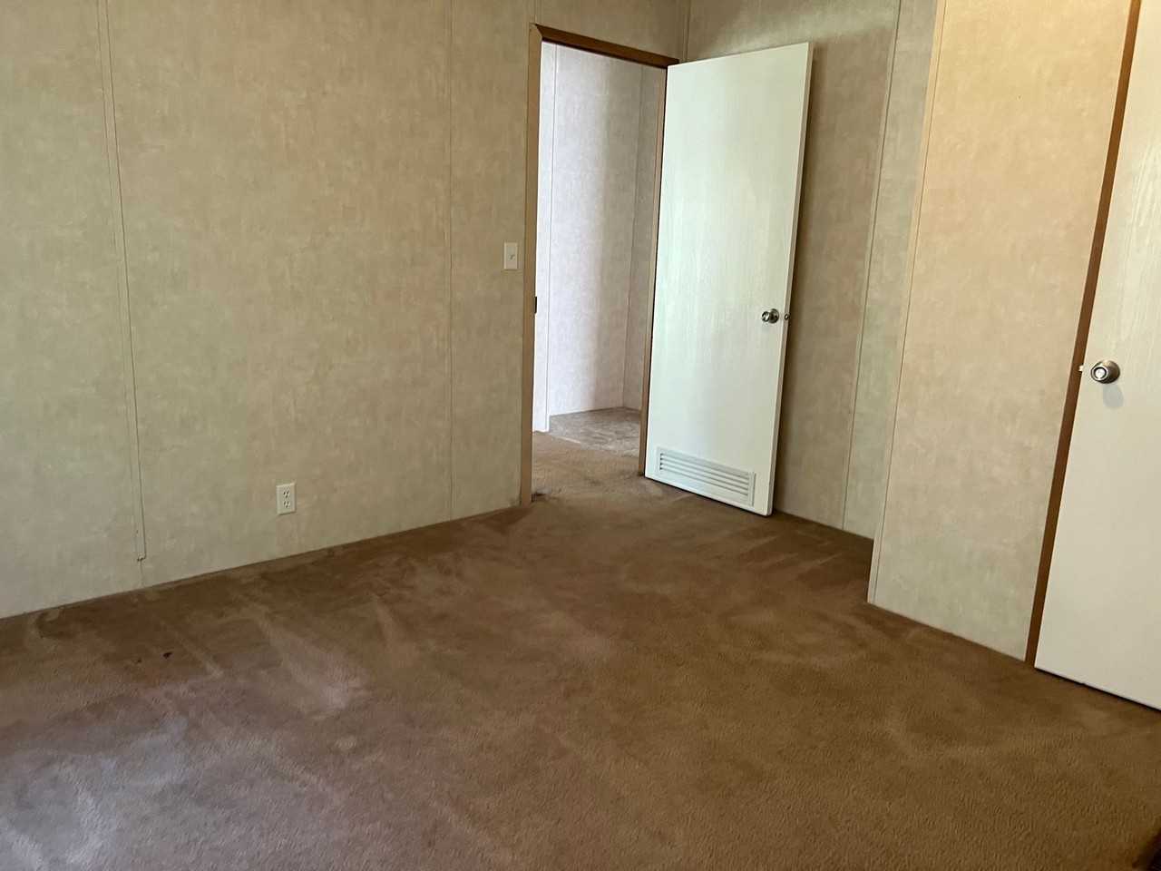 4067 Gallemore Ln - Photo 5 of 13