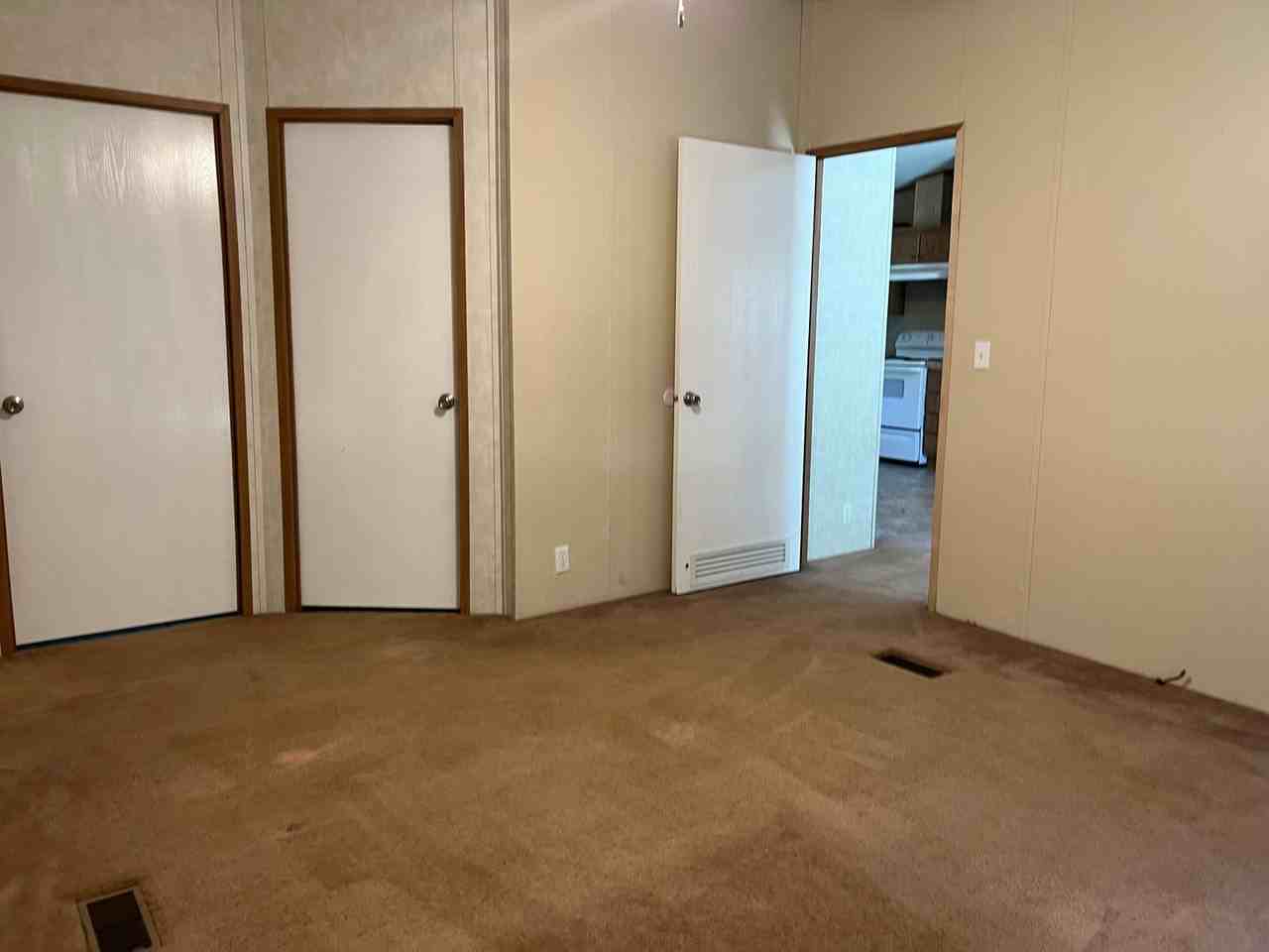 4067 Gallemore Ln - Photo 7 of 13