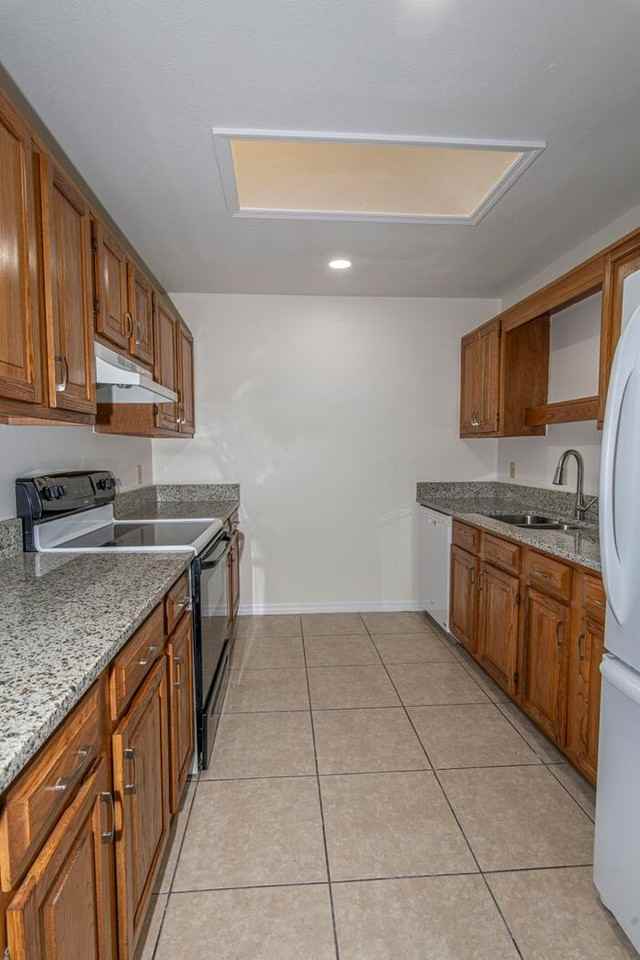 1618 Asher Ln - Photo 7 of 22