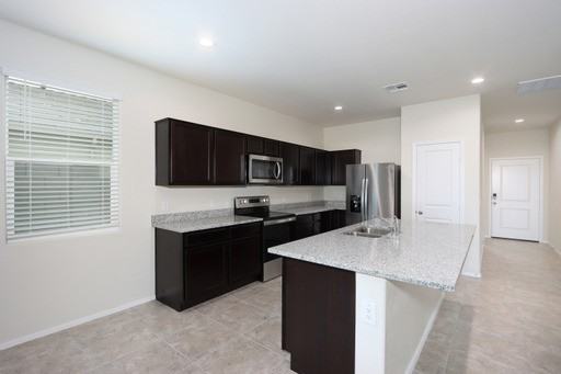 1926 W Pima Ave - Photo 6 of 16