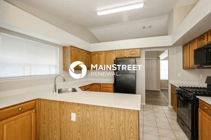 4836 Nestled Grove Dr - Photo 7 of 16