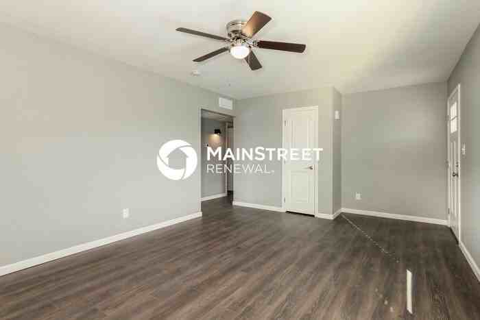 3236 W Desert Cove Ave - Photo 5 of 16