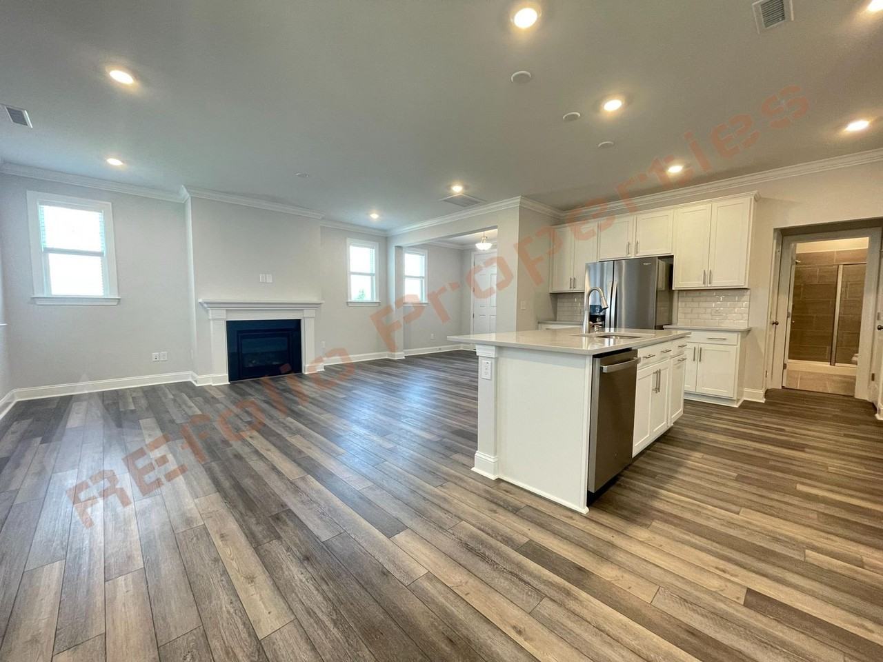 311 Edge Of Auburn Blvd - Photo 6 of 40