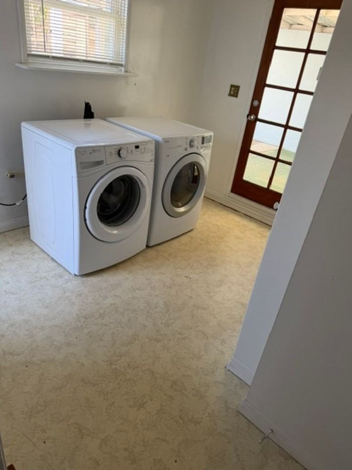 1158 Oak Ave - Photo 6 of 10