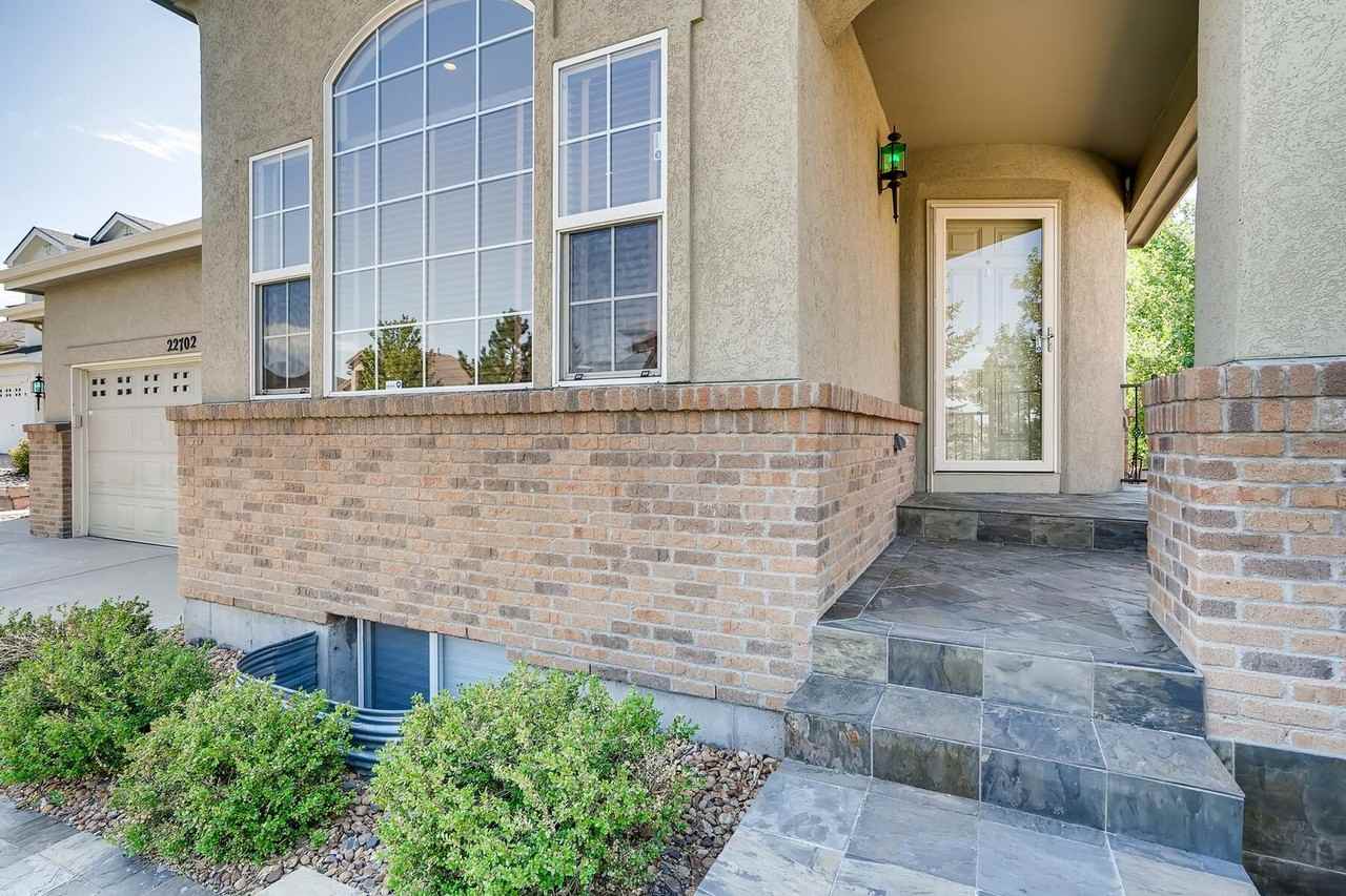 22702 E Fremont Pl - Photo 3 of 36