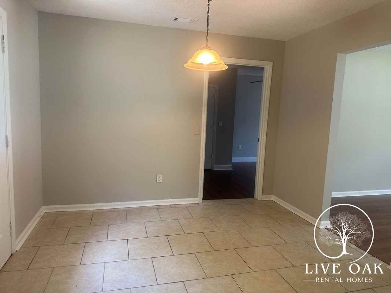122 Deann Dr - Photo 6 of 12
