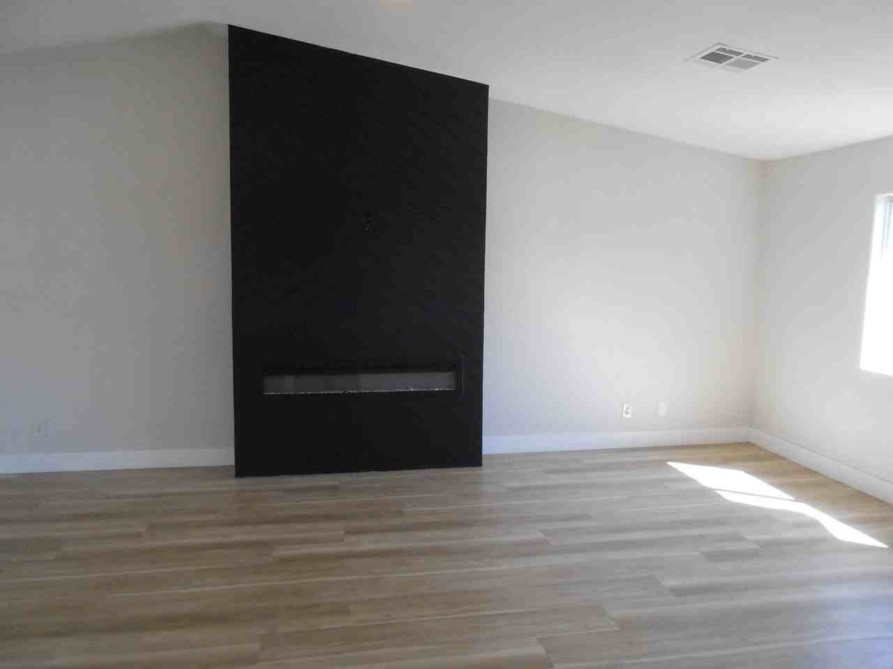 571 Grape Dr - Photo 6 of 17