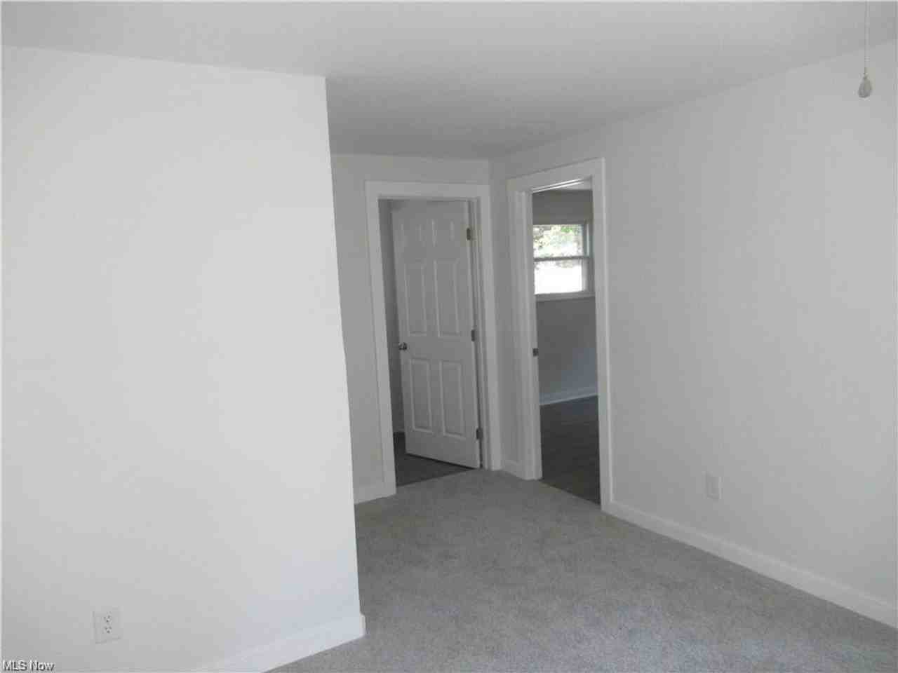 173 Forest Blvd - Photo 5 of 14