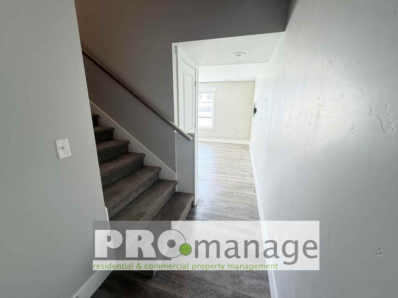 319 Lemmon Ln - Photo 2 of 15