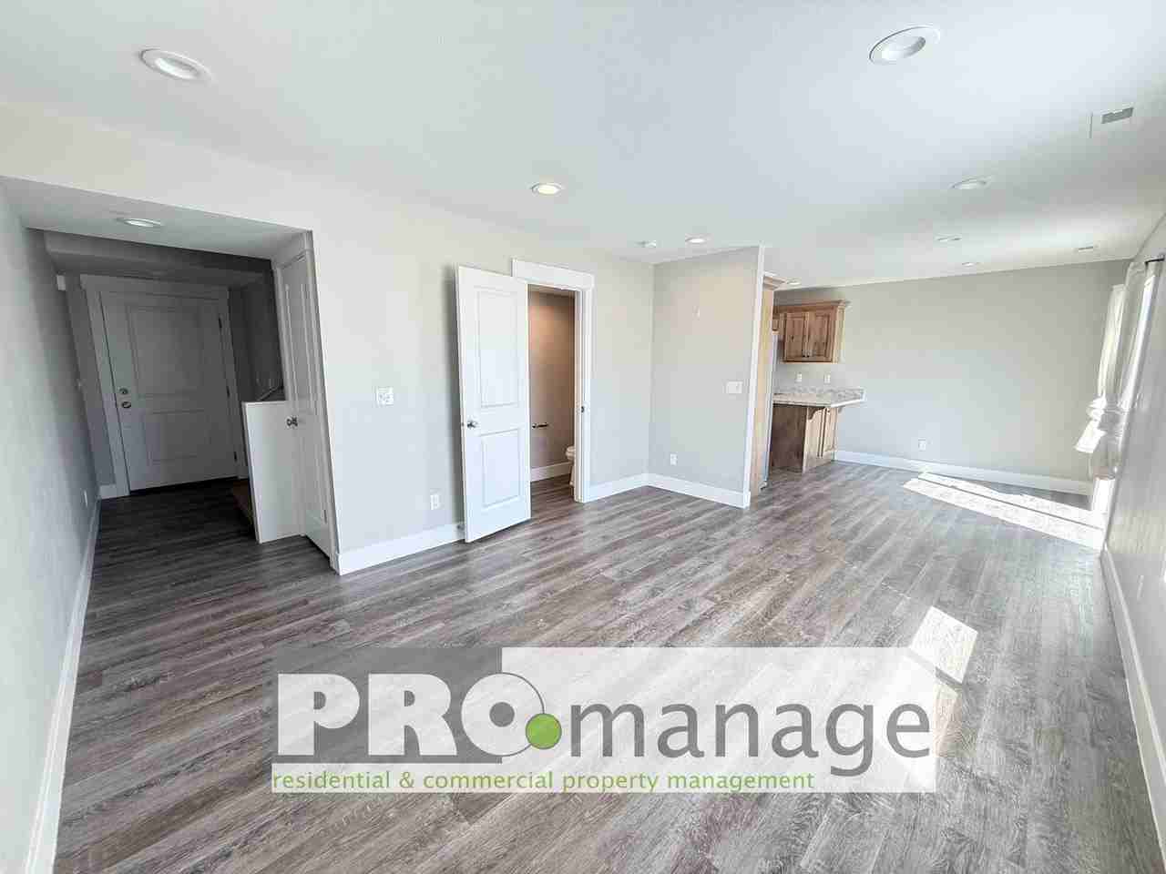 319 Lemmon Ln - Photo 3 of 15