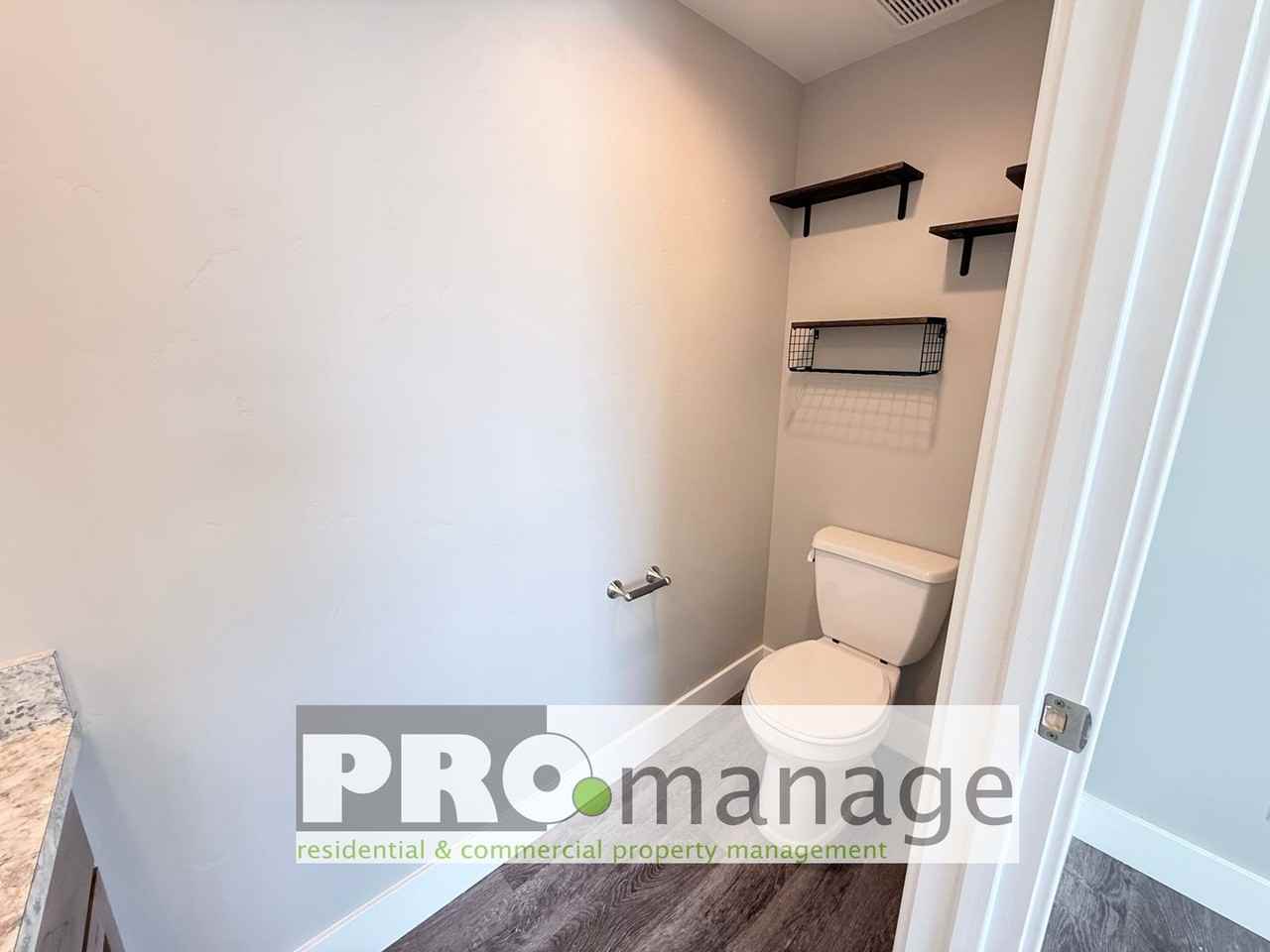 319 Lemmon Ln - Photo 6 of 15