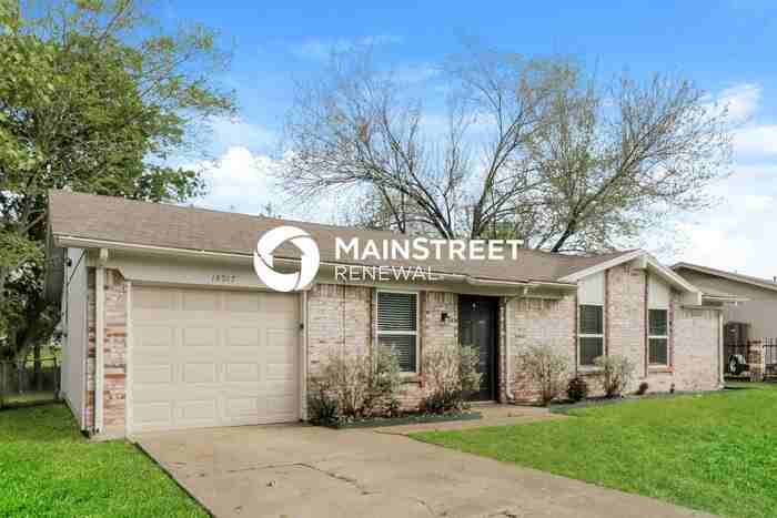 14017 Spring Oak Dr - Photo 3 of 17