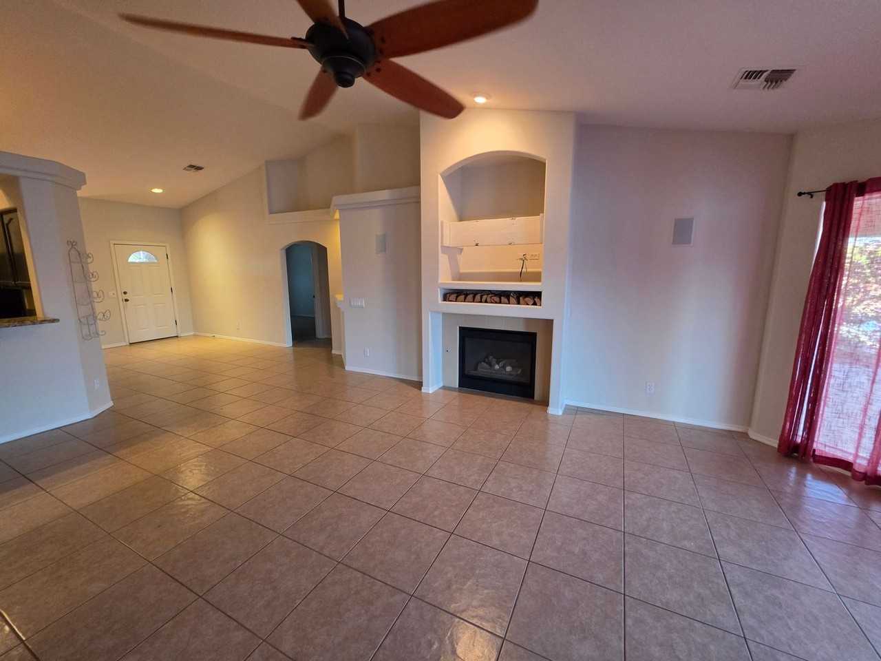 2021 E Lago Grande Cir - Photo 3 of 20