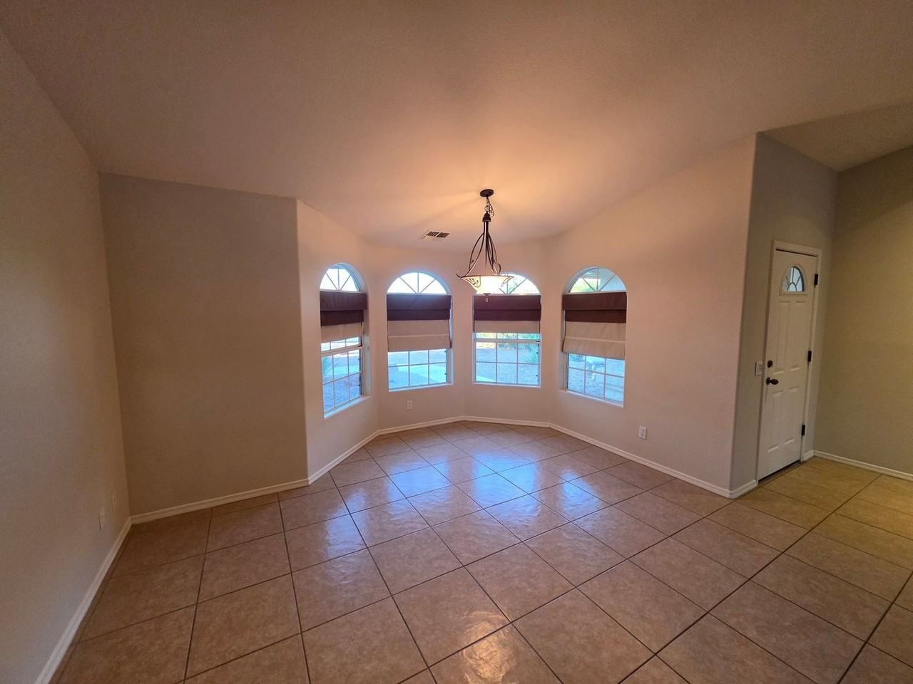 2021 E Lago Grande Cir - Photo 6 of 20