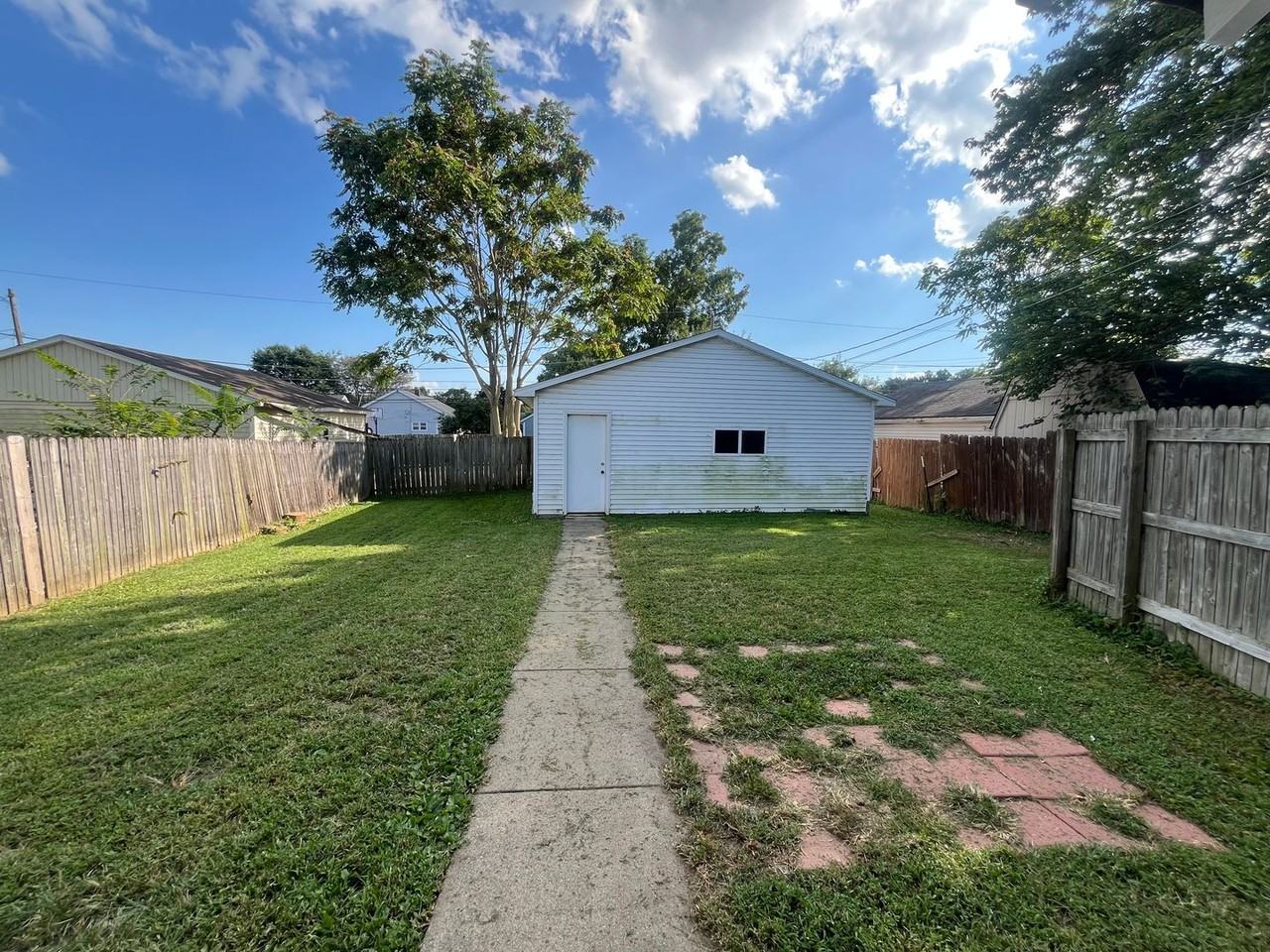 2017 Vinton St - Photo 2 of 13