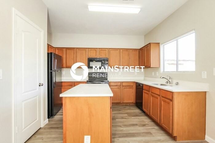 8414 W Hamster Ln - Photo 3 of 15