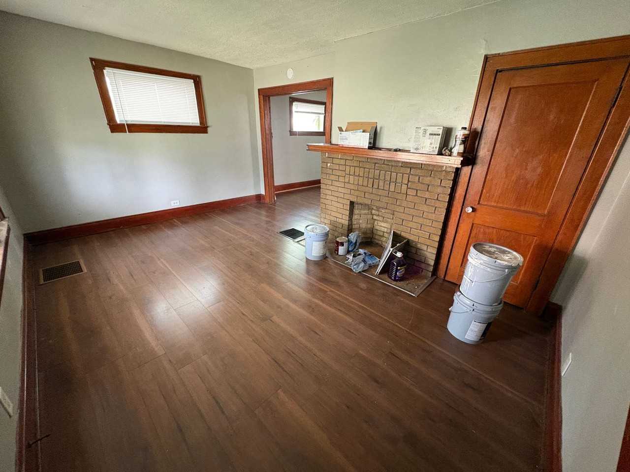 1288 S 22nd St - Photo 2 of 10
