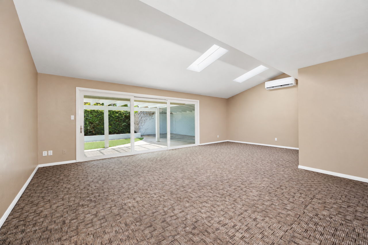 5231 Remington Rd - Photo 2 of 28