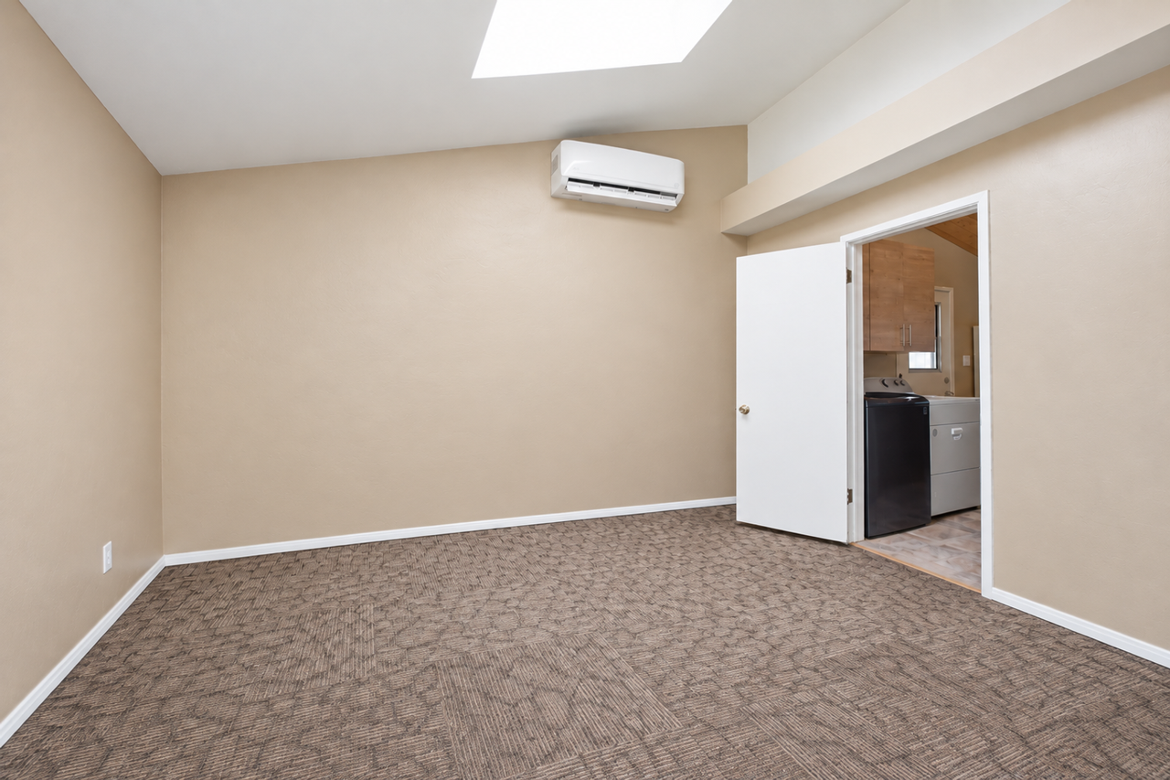 5231 Remington Rd - Photo 3 of 28