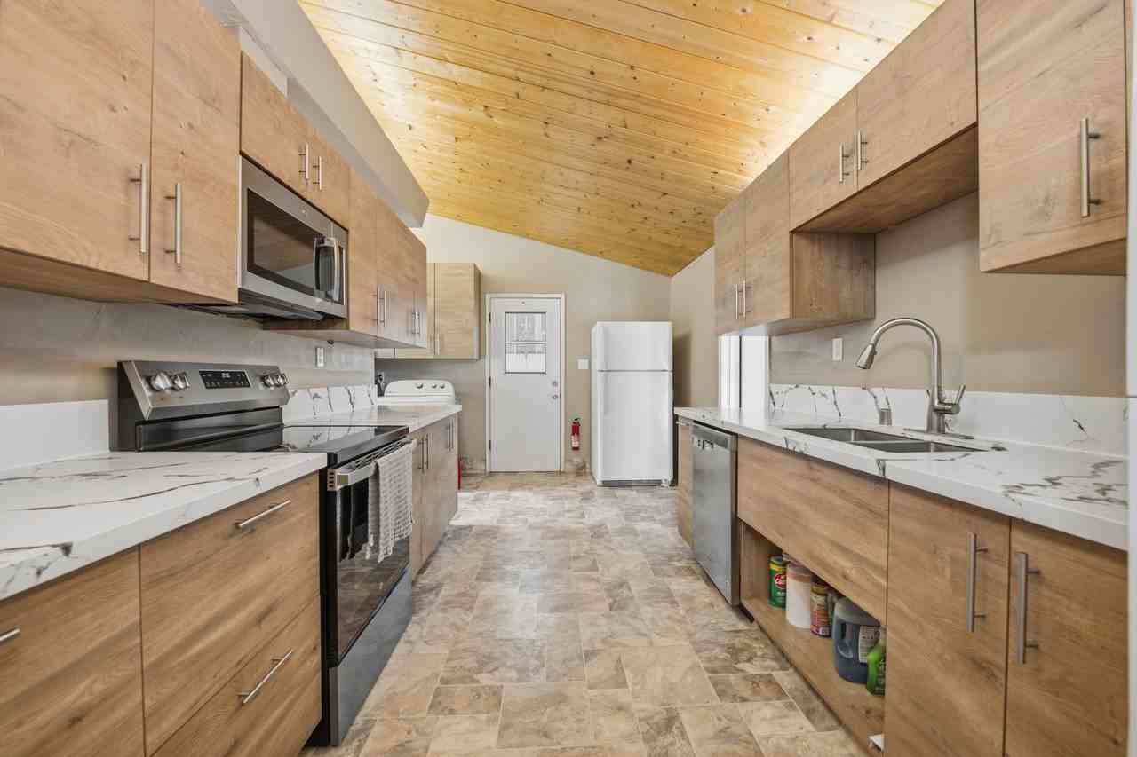 5231 Remington Rd - Photo 7 of 28