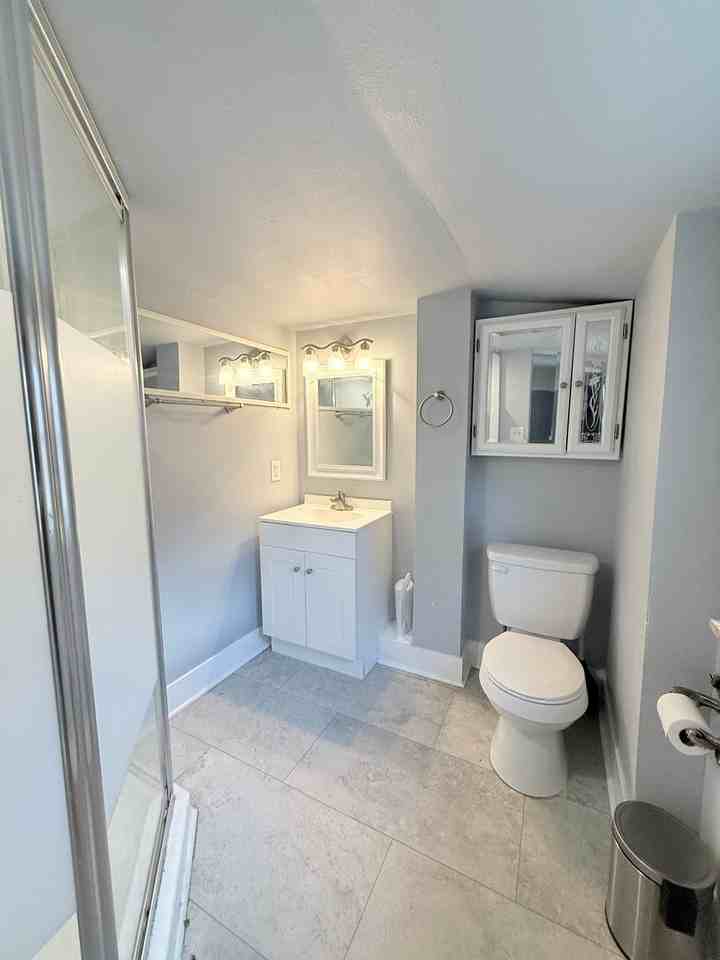 209 S Quebec Ave - Photo 4 of 10