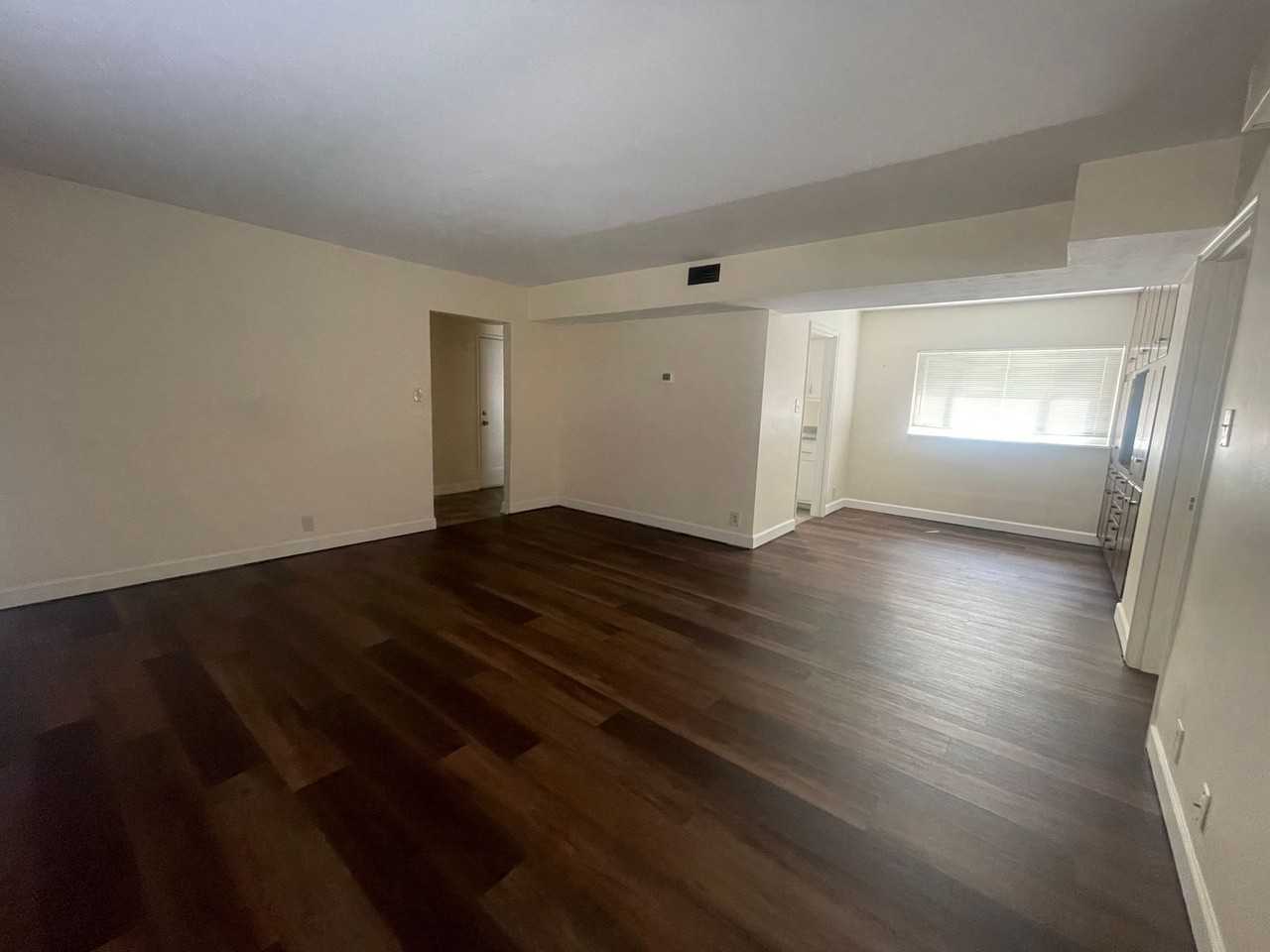 2366 S Patterson Blvd - Photo 4 of 10
