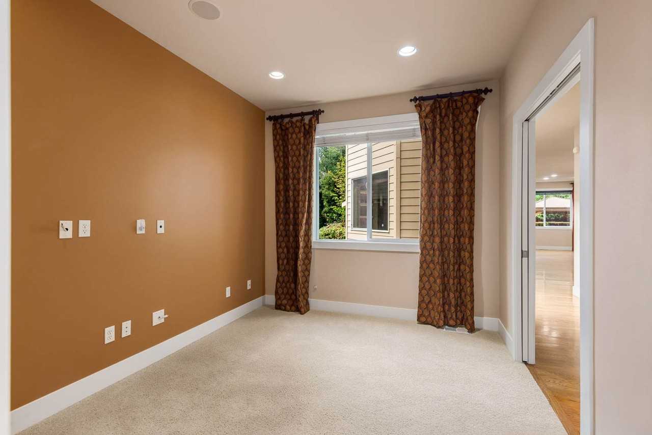 34229 Se Elm St - Photo 5 of 29