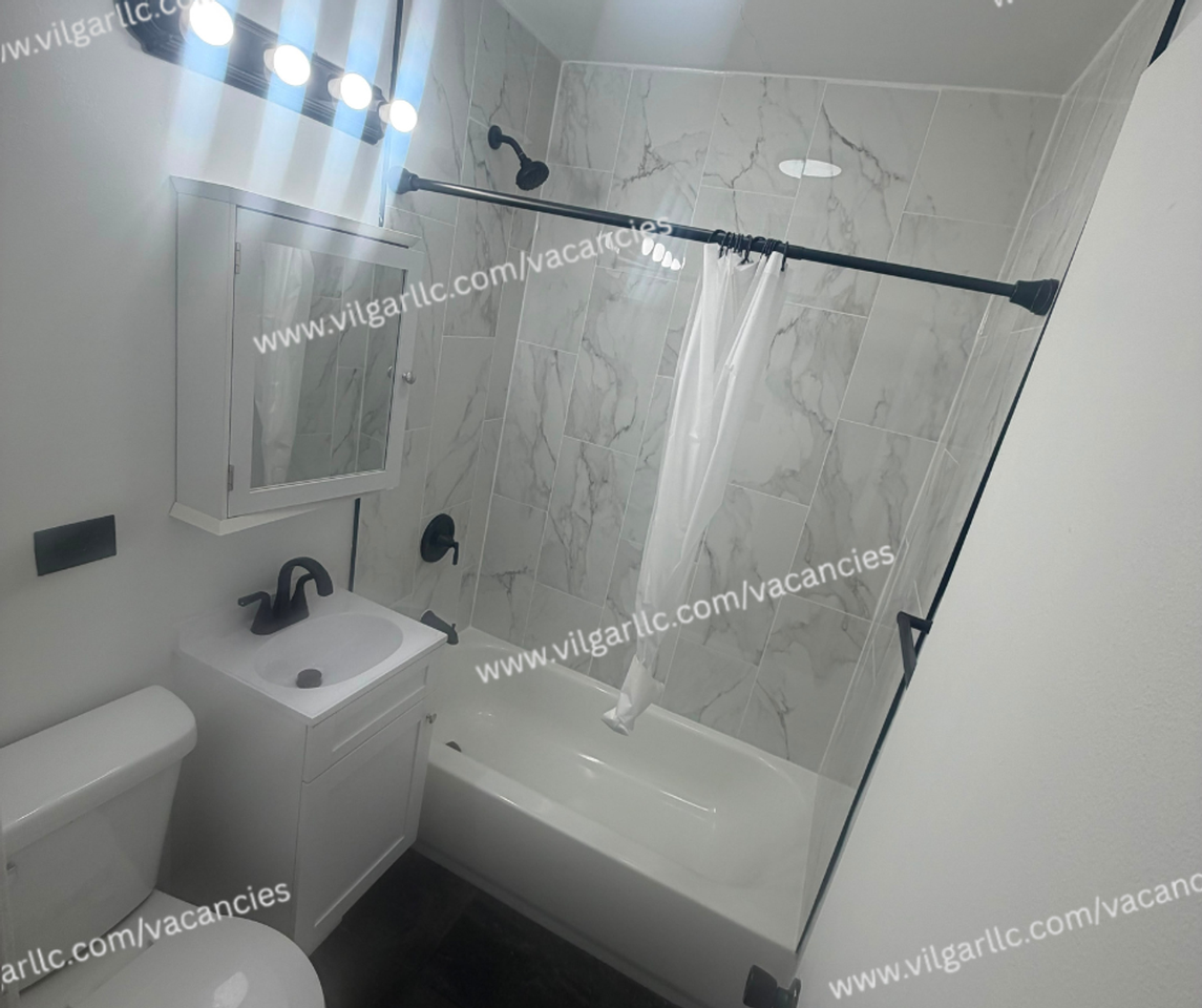 3449 Johnson St - Photo 7 of 17